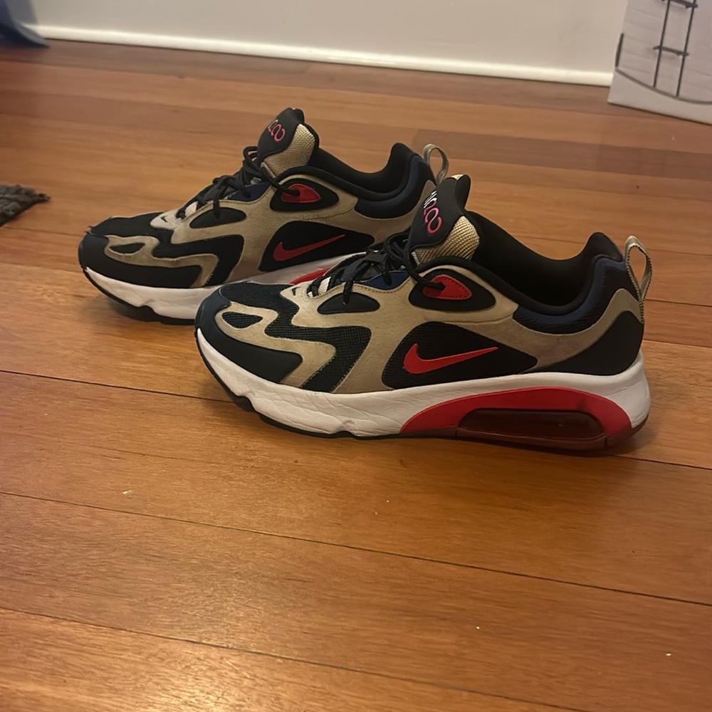 Nike Air Max 200
